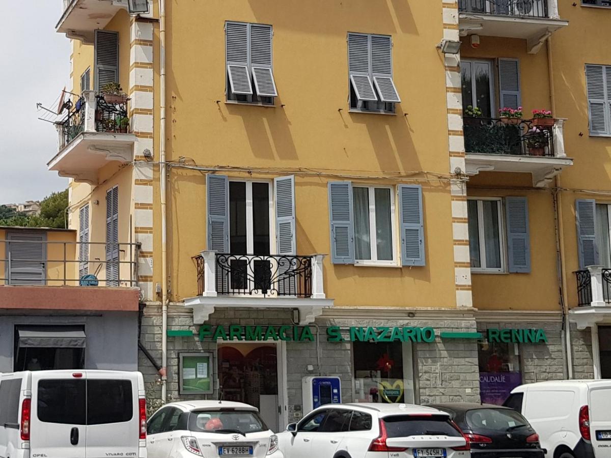 La Terrazza Apartment,A 50 Mt Dal Mare فاراتسي المظهر الخارجي الصورة